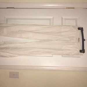 White linen pants